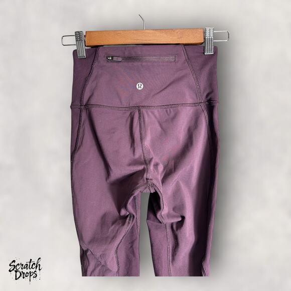 Lululemon On Your Mark Crop 23" Leggings Size 2 High Performance Athletic Wear - Picture 5 of 6